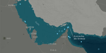 Mapa del Golfo y el estrecho de Ormuz que muestra las ubicaciones de los ataques a buques comerciales entre el 28 de febrero y el 11 de marzo a las 12H00 GMT (Infografía de Sabrina BLANCHARD y Luca MATTEUCCI / AFP)