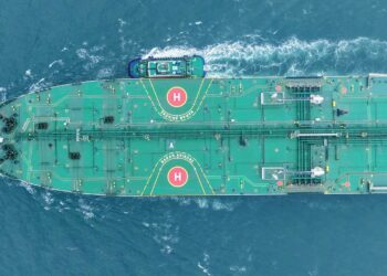 Estrecho de Ormuz paraliza Tráfico Petrolero Mundial