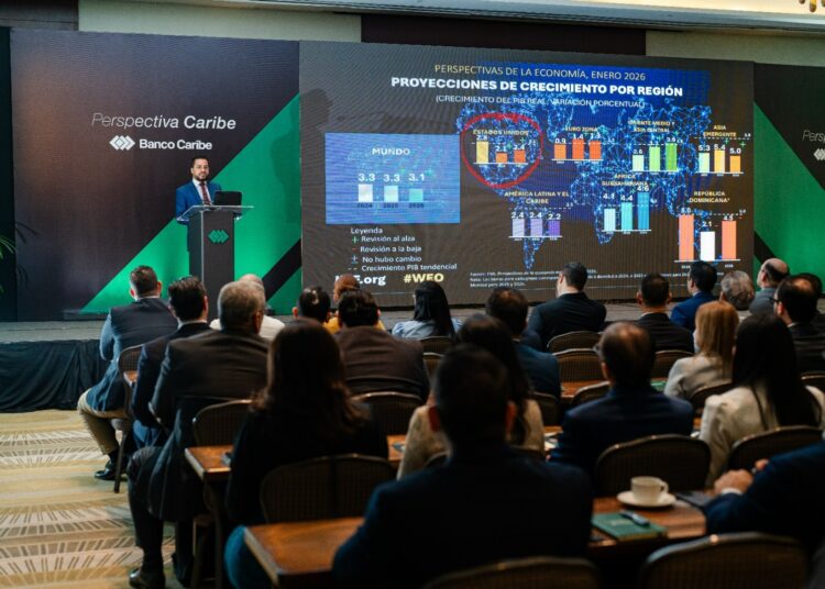 Banco Caribe Reúne Líderes Y Analiza Crisis Global Y Economía