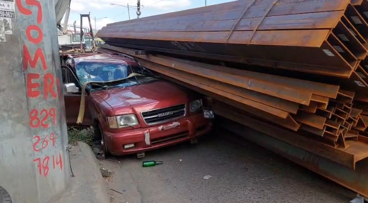 Quedó Atrapado Bajo Acero En La Duarte Y Salió Vivo: El Accidente Que Paralizó La Capital