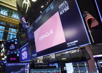 Oracle Sube 9% tras Resolver su Crisis de Flujo de Caja en IA