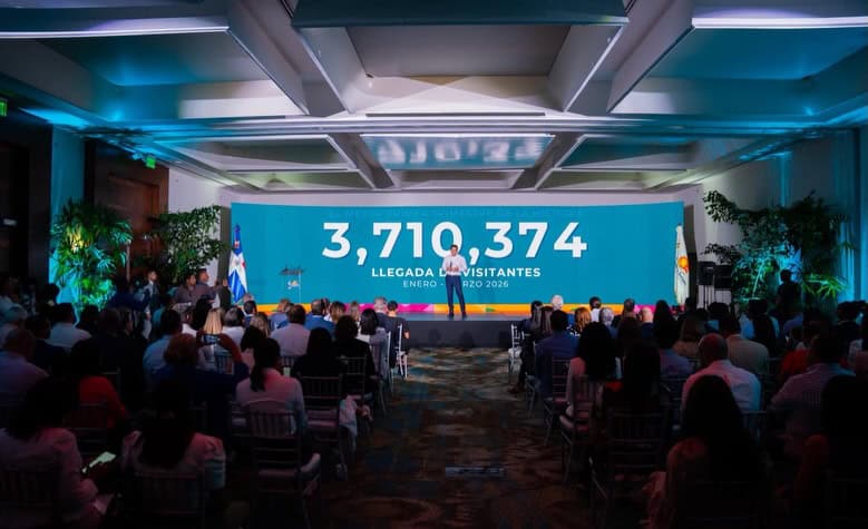 Ministro de Turismo, David Collado anuncia record en visitas 