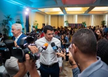 Ministro de Turismo, David Collado