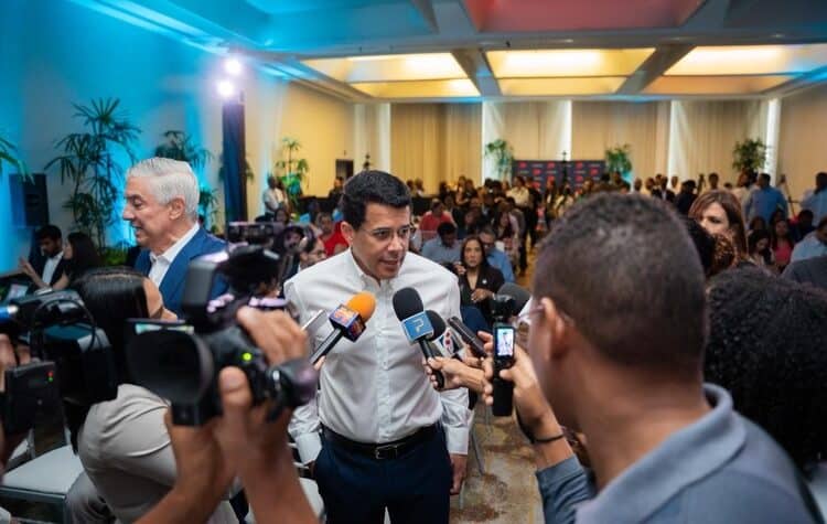 Ministro de Turismo, David Collado