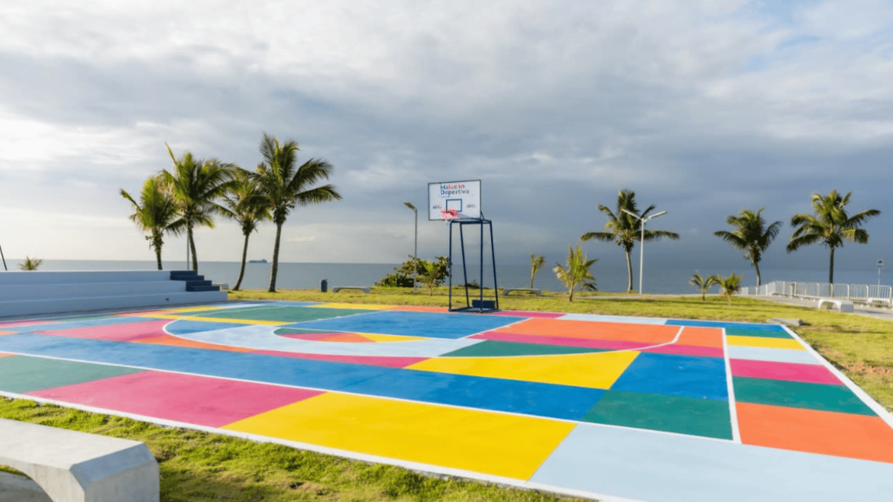 Abinader y Carolina Inauguran Malecón Deportivo