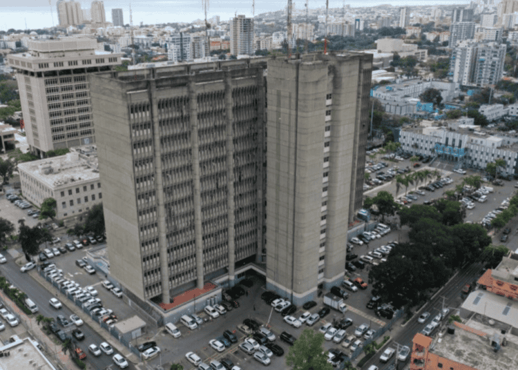 Vista aérea del edificio de la Oficina Nacional de Estadística en el Gran Santo Domingo