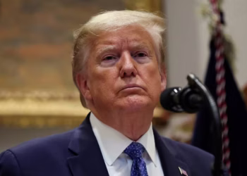 Trump afirmó que Irán “está colapsando financieramente” por el bloqueo impuesto por Washington sobre sus puertos (REUTERS)