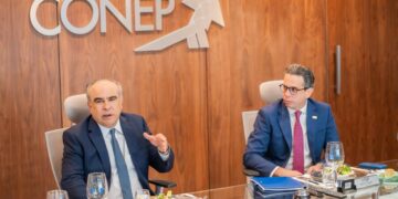 Celso Juan Marranzini y Cesar Dargam; presidente y vp ejecutivo del CONEP.