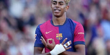BARCELONA, SPAIN - MAY 18: Lamine Yamal of FC Barcelona celebrates scoring his team's first goal during the La Liga EA Sports match between FC Barcelona and Villarreal CF at Estadi Olimpic Lluis Companys on May 18, 2025 in Barcelona, Spain.  (Photo by Judit Cartiel/Getty Images)