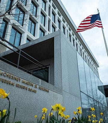 El edificio de la Reserva Federal se ve en Washington, DC, el 15 de marzo de 2026. (Foto de Annabelle GORDON / AFP vía Getty Images)