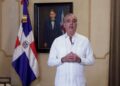 Presidente Luis Abinader dando declaraciones sobre la suspensión del proyecto romero