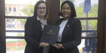 DIPUTADA LEYVI BAUTISTA PROPONE PROYECTO DE LEY DISPENSARIO MÉDICO ESCOLAR