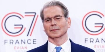 Scott Bessent en evento del G7