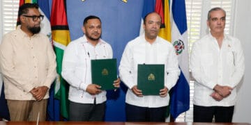 La República Dominicana dio un paso histórico hacia la seguridad energética al firmar un acuerdo con Guyana