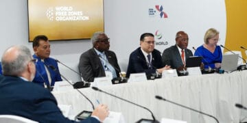 Yayo Sanz Lovatón, participó este martes en la Mesa Redonda Ministerial Latinoamericana, en el marco del XII Congreso Mundial de la Organización Mundial de Zonas Francas (World FZO)