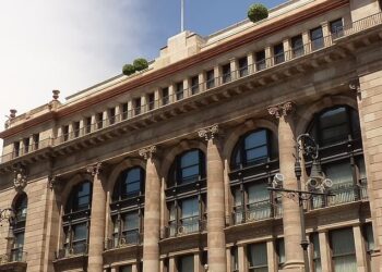 Banxico reduce crecimiento México 2026 al 1.1%