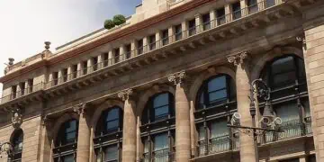 Banxico reduce crecimiento México 2026 al 1.1%