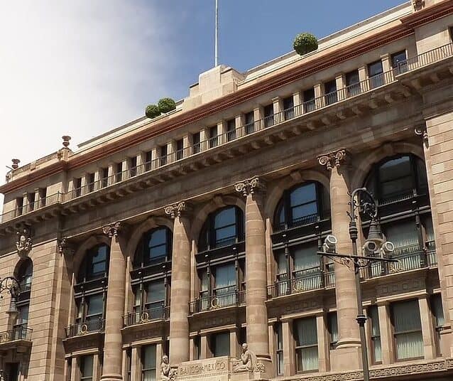 Banxico reduce crecimiento México 2026 al 1.1%