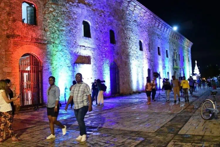 La Zona Colonial será uno de los grandes escenarios de la Noche Larga de Museos. (FUENTE EXTERNA)