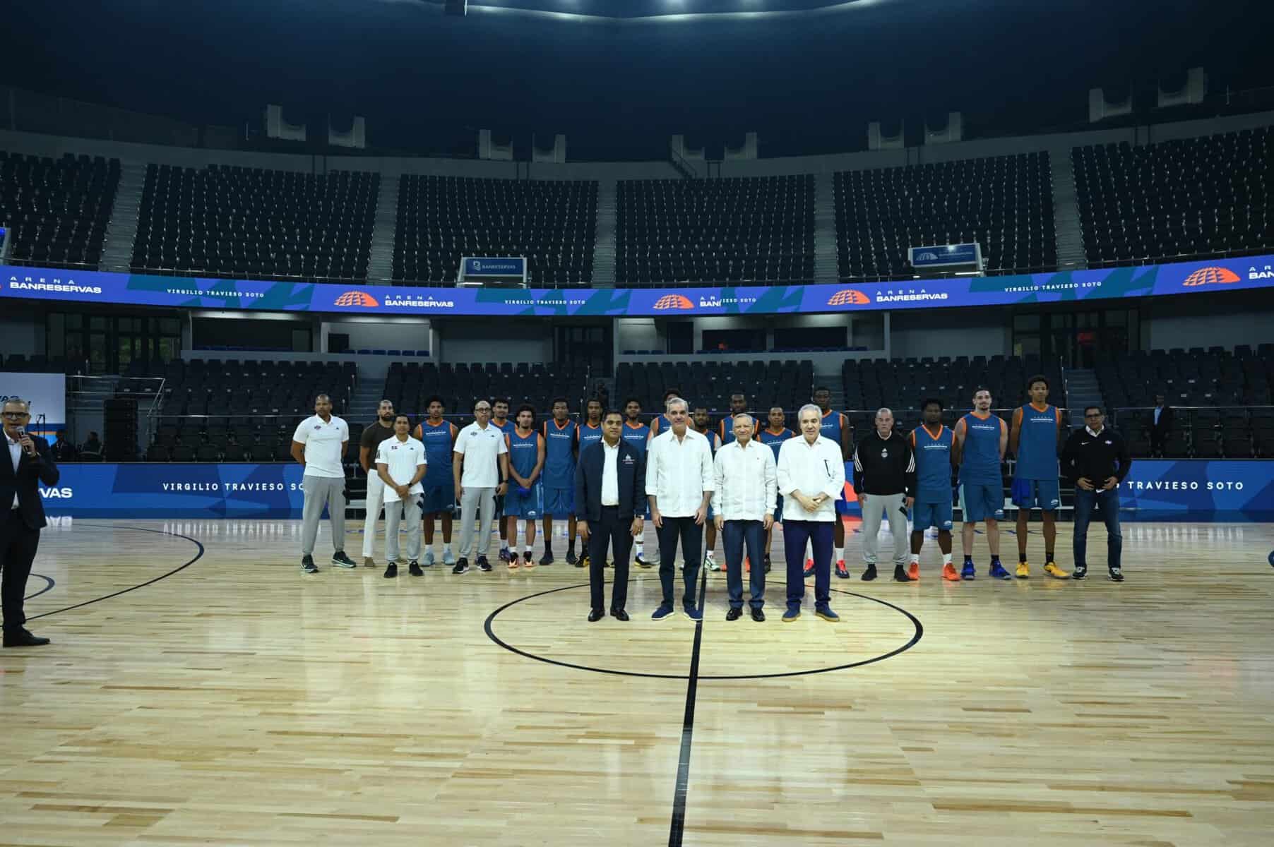 Abinader inaugurando Arena Banreservas