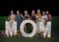 Mujeres posando para una foto