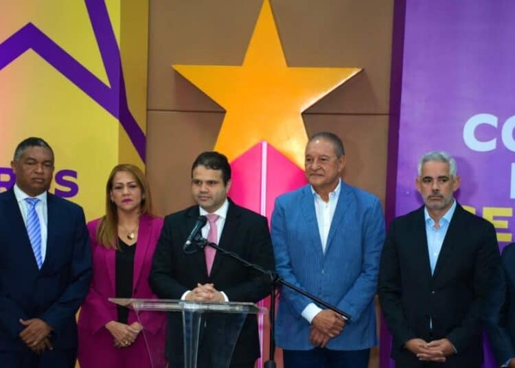 Reunión de comité económico del PLD