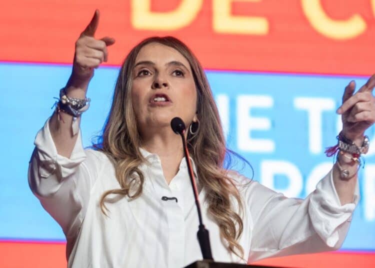Paloma Valencia en conferencia de prensa
