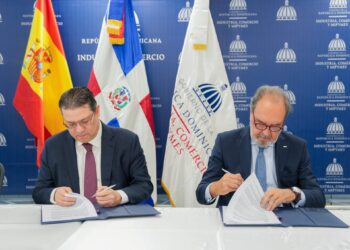 Acuerdo MICM y Banco Sabadell atrae inversión española