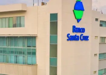 Banco Santa Cruz gana Premio FICO en la Nube