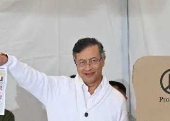Comisión de la Cámara Ordena Suspensión Provisional de Petro Hasta Elecciones