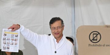 Comisión de la Cámara Ordena Suspensión Provisional de Petro Hasta Elecciones
