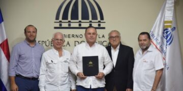 Gobierno Dominicano Extiende Subsidio a Fertilizantes con Inversión de RD$2,151 Millones