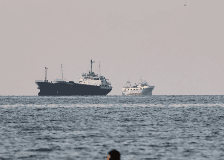 Irán Reanuda Exportaciones de Crudo Después de Dos Meses de Interrupción
