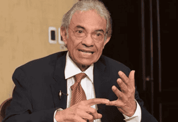 Fachada de una clínica privada dominicana donde se debate la suspensión de servicios a afiliados de ARS