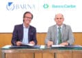 Representantes de Banco Caribe y la escuela BARNA firman un acuerdo de cooperación en Santo Domingo
