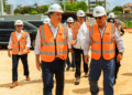 Ejecutivos del Banco Popular recorren las obras del proyecto City Center by Lady Lee en Santo Domingo Este