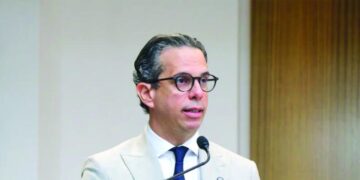 César Dargam, vicepresidente ejecutivo del Conep, durante una entrevista sobre legislación económica