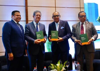 Diputado Tobías Crespo presenta su libro sobre la Ley 63-17 de movilidad y seguridad vial