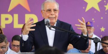 Danilo Medina durante acto de juramentación del PLD en San Gregorio de Nigua, San Cristóbal