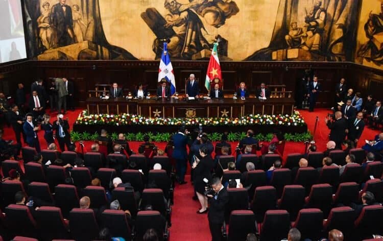 Fachada del Congreso Nacional de la República Dominicana donde se debaten reformas al Código Penal