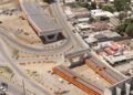 Torres de líneas de transmisión eléctrica de alta tensión en la región Norte de República Dominicana