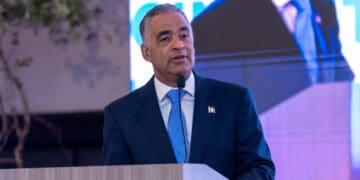 Operación de extracción de minerales en una mina de República Dominicana