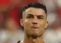 Cristiano Ronaldo abandona el terreno de juego emocionado tras la eliminación de Portugal ante España