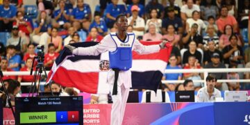 Judocas y taekwondista dominicanos celebran medallas en los Juegos Centroamericanos Santo Domingo 2026