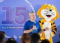 Colaboradores de Seguros SURA en jornada de celebración por sus 15 años en República Dominicana