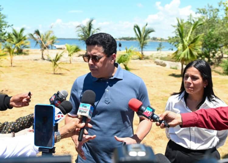 Playa El Faro de San Pedro de Macorís tras la intervención del Ministerio de Turismo