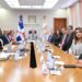 Gobernador del Banco Central Héctor Valdez Albizu reunido con el consejo de directores de Lidaapi en Santo Domingo