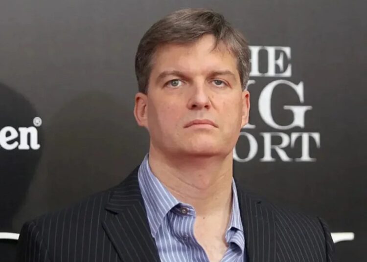 Michael Burry y logo de Nvidia en pantalla de bolsa de valores con datos financieros en rojo