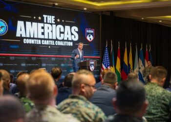 Peter Hegseth en el Foro de la Coalición Americana contra los Cárteles en Ciudad de Panamá