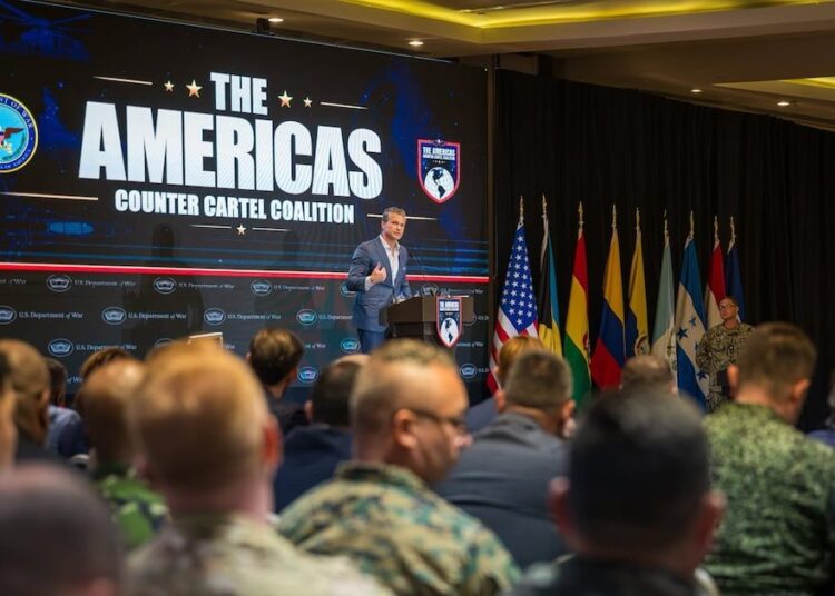 Peter Hegseth en el Foro de la Coalición Americana contra los Cárteles en Ciudad de Panamá